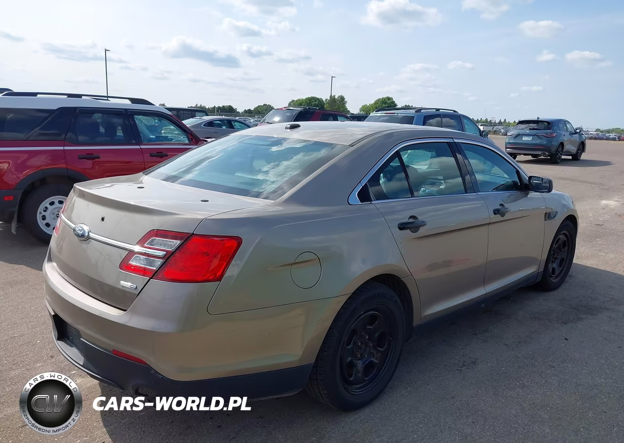 2013 Ford Police Interceptor VIN:1FAHP2M81DG121455 - 4