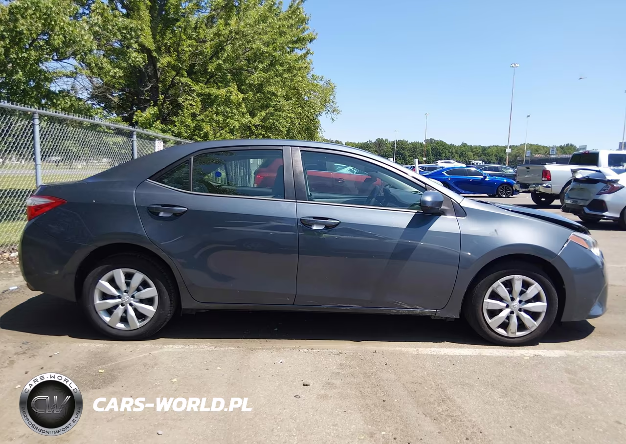 2015 Toyota Corolla Le VIN:2T1BURHE1FC316538 - 13
