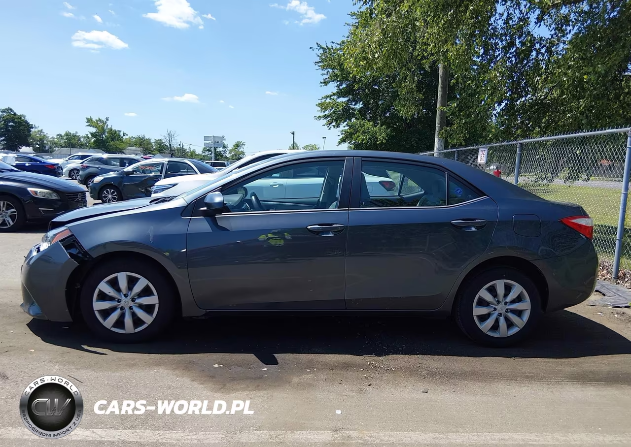 2015 Toyota Corolla Le VIN:2T1BURHE1FC316538 - 14