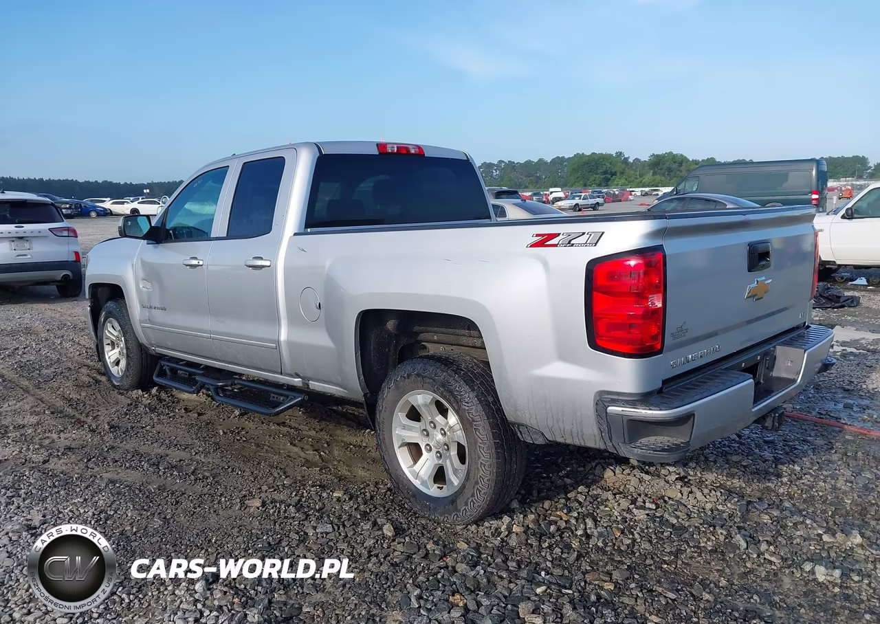 2019 Chevrolet Silverado 1500 Ld Lt VIN:2GCVKPEC6K1110909 - 3