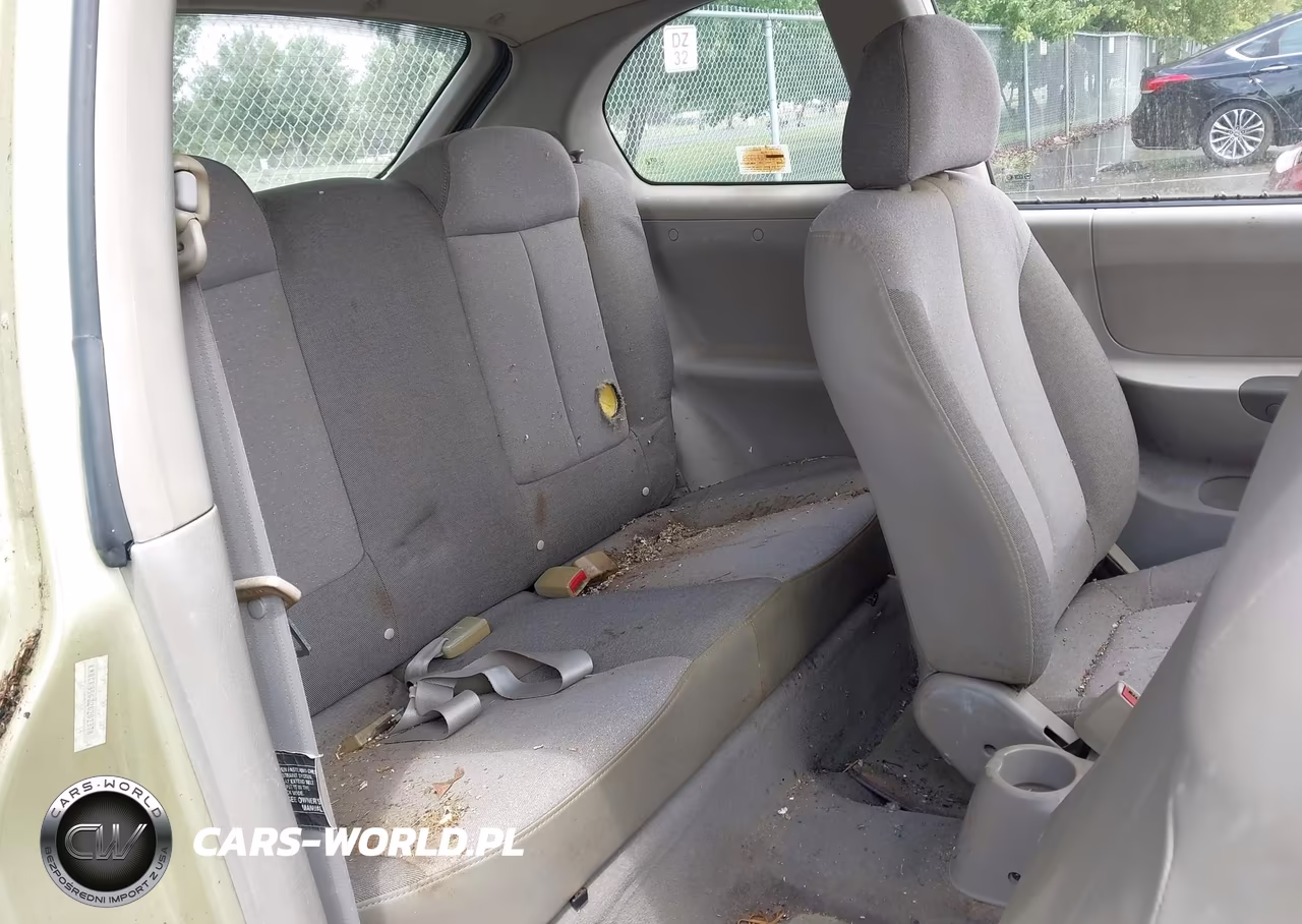 2002 Hyundai Accent L VIN:KMHCF35G22U202378 - 8