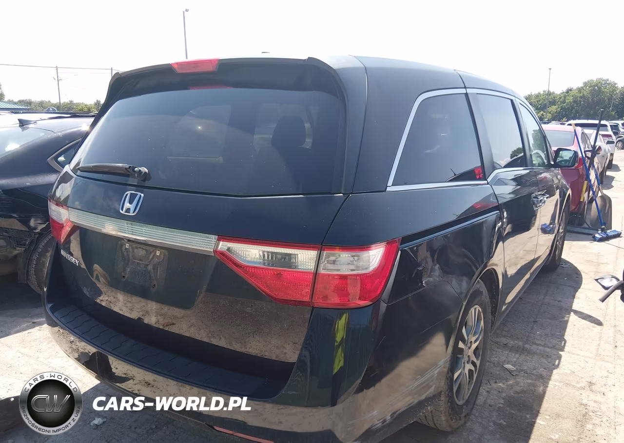 2013 Honda Odyssey Ex-L VIN:5FNRL5H60DB088348 - 4