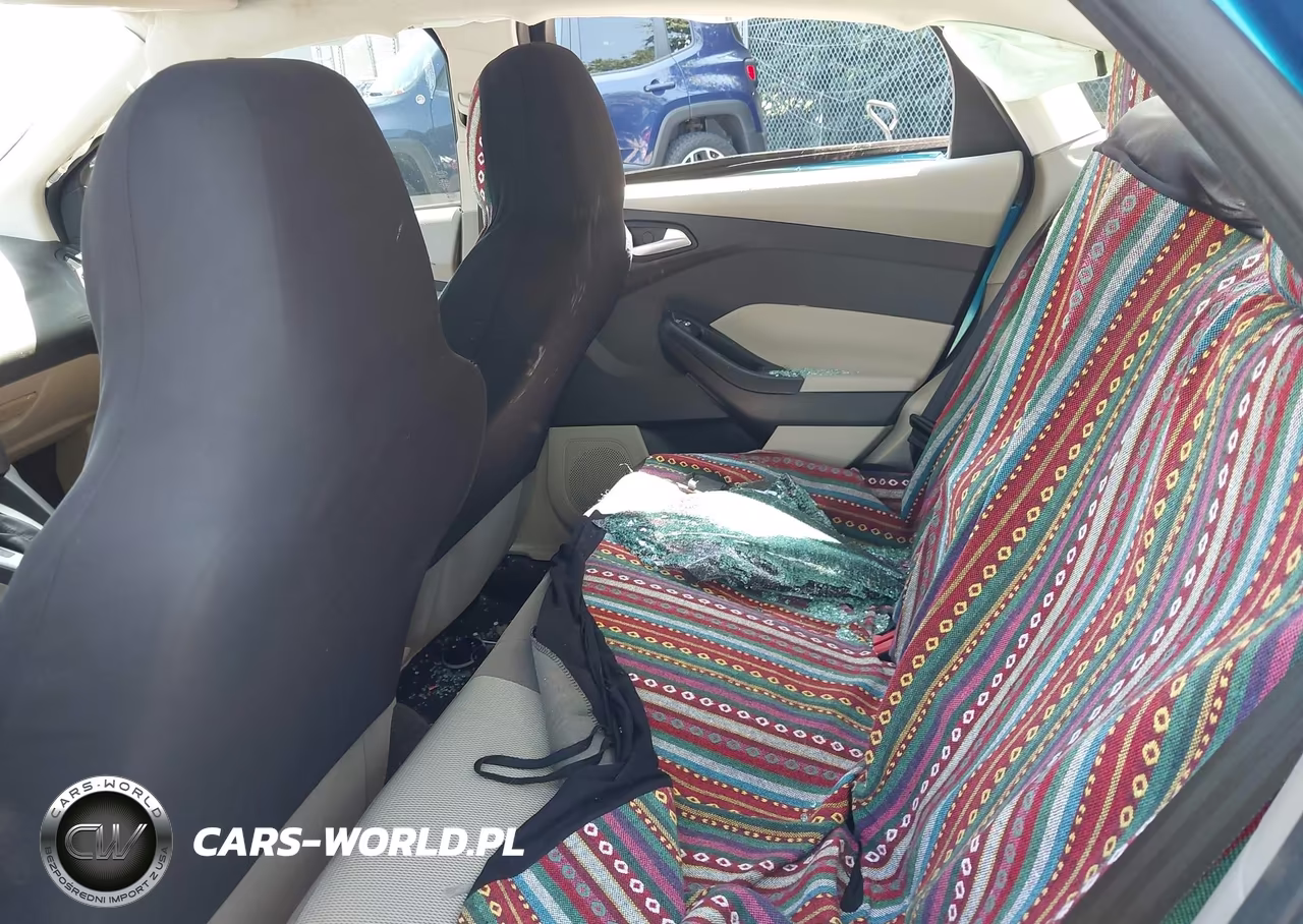 2014 Ford Focus Se VIN:1FADP3F23EL395682 - 8