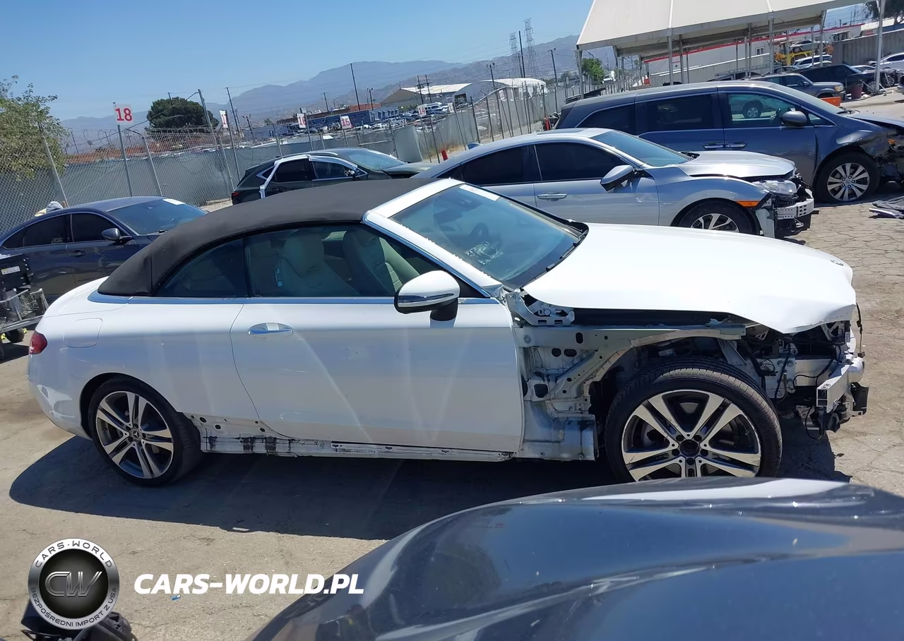 2019 Mercedes-Benz C 300 VIN:WDDWK8DB8KF859776 - 14