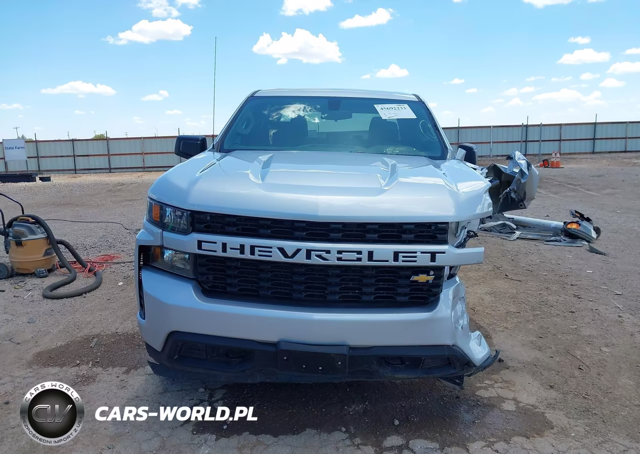 2020 Chevrolet Silverado C1500 Custom VIN:3GCPWBEH2LG340810 - 13