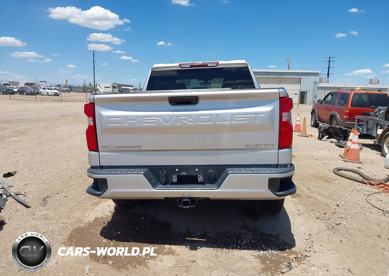 2020 Chevrolet Silverado C1500 Custom VIN:3GCPWBEH2LG340810 - 17