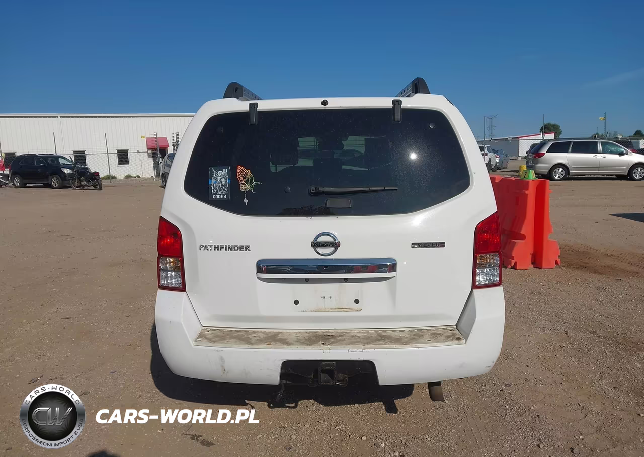 2011 Nissan Pathfinder Silver VIN:5N1AR1NB1BC611162 - 17