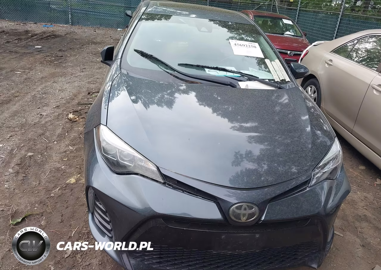 2018 Toyota Corolla Xse VIN:2T1BURHE0JC107073 - 12