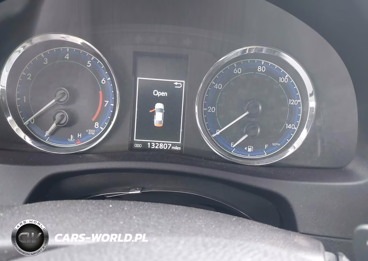 2018 Toyota Corolla Xse VIN:2T1BURHE0JC107073 - 7