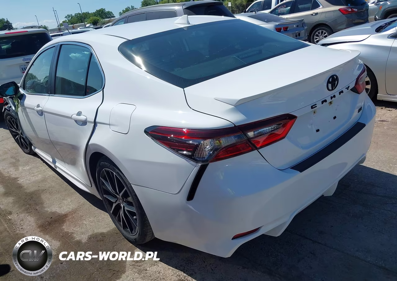 2024 Toyota Camry Se VIN:4T1G11AK3RU847209 - 3