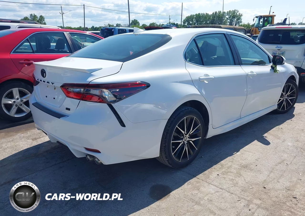 2024 Toyota Camry Se VIN:4T1G11AK3RU847209 - 4