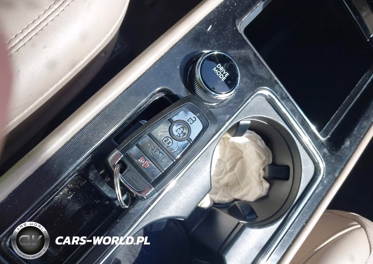 2021 Lincoln Corsair Standard VIN:5LMCJ1C93MUL08989 - 11