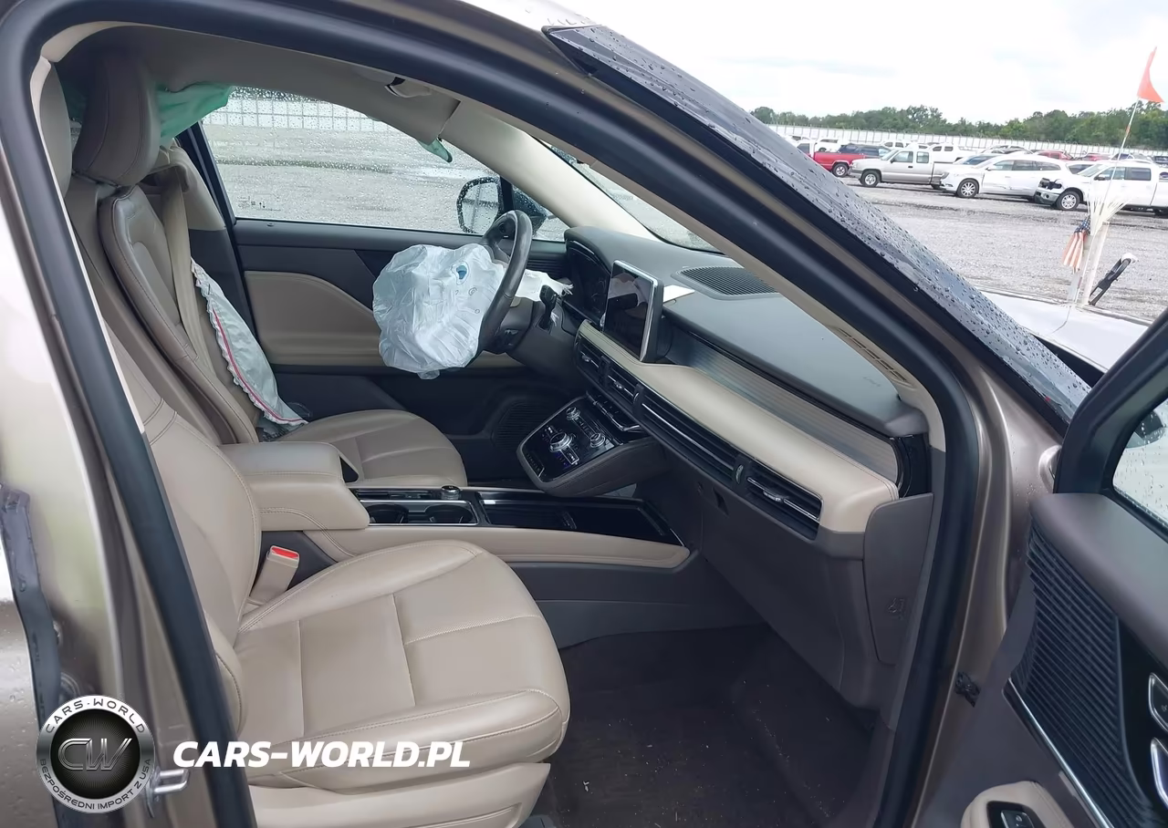 2021 Lincoln Corsair Standard VIN:5LMCJ1C93MUL08989 - 5