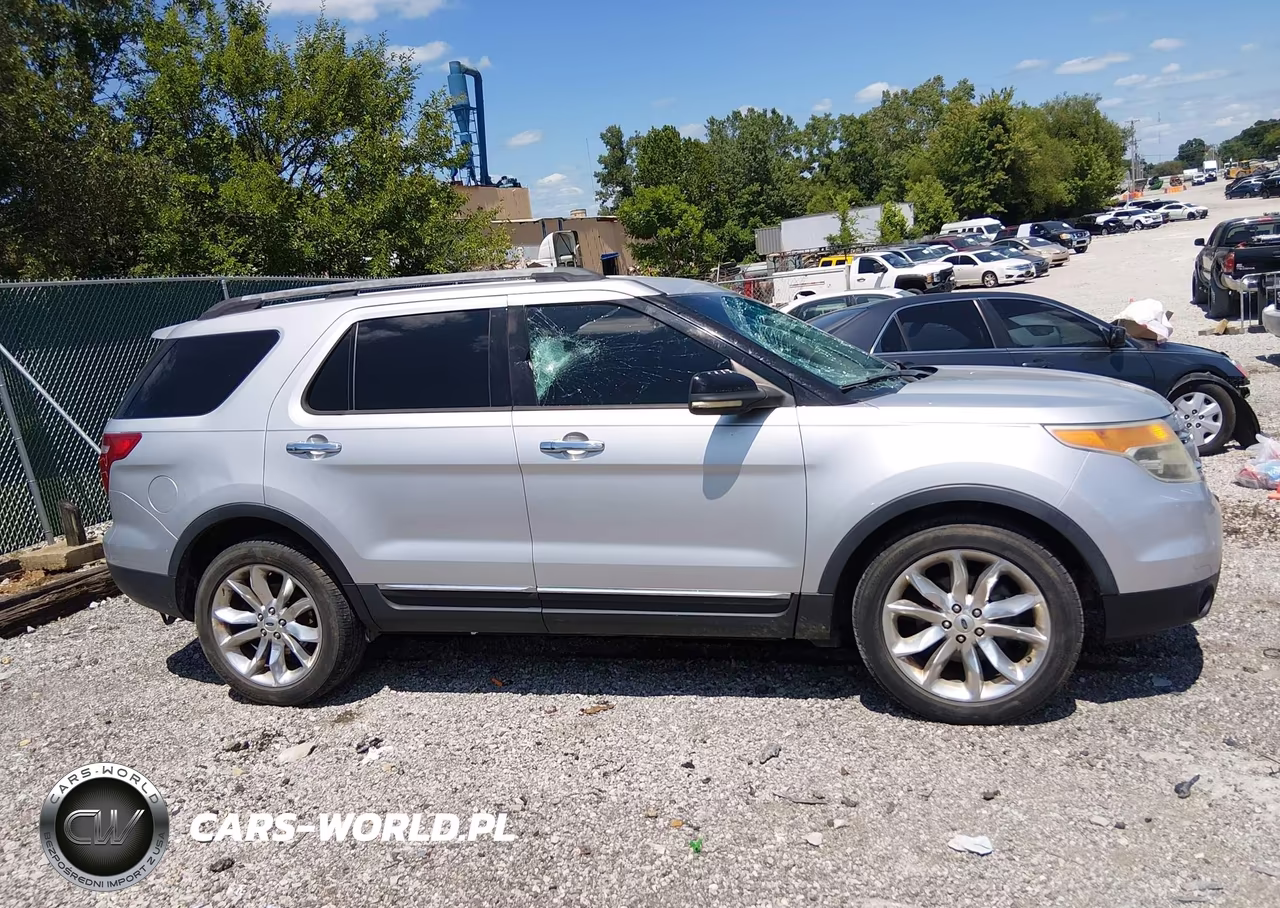 2012 Ford Explorer Xlt VIN:1FMHK7D83CGA31143 - 14