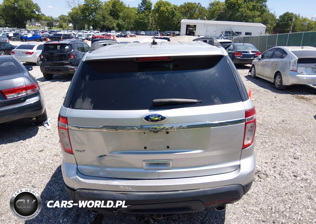 2012 Ford Explorer Xlt VIN:1FMHK7D83CGA31143 - 17
