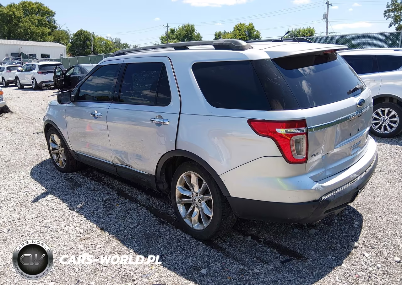 2012 Ford Explorer Xlt VIN:1FMHK7D83CGA31143 - 3