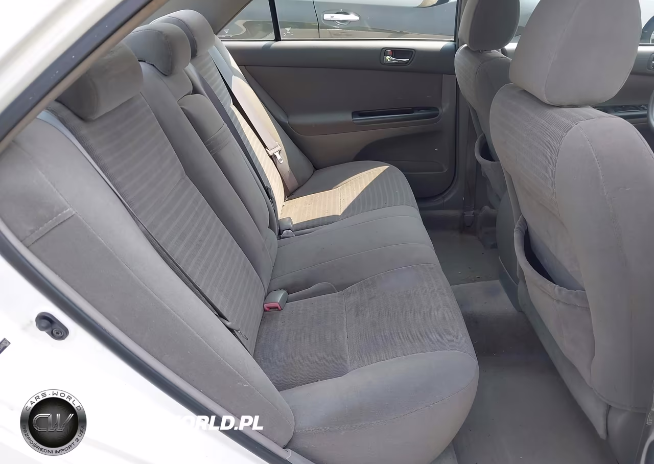 2005 Toyota Camry Le VIN:4T1BE30K25U428757 - 8