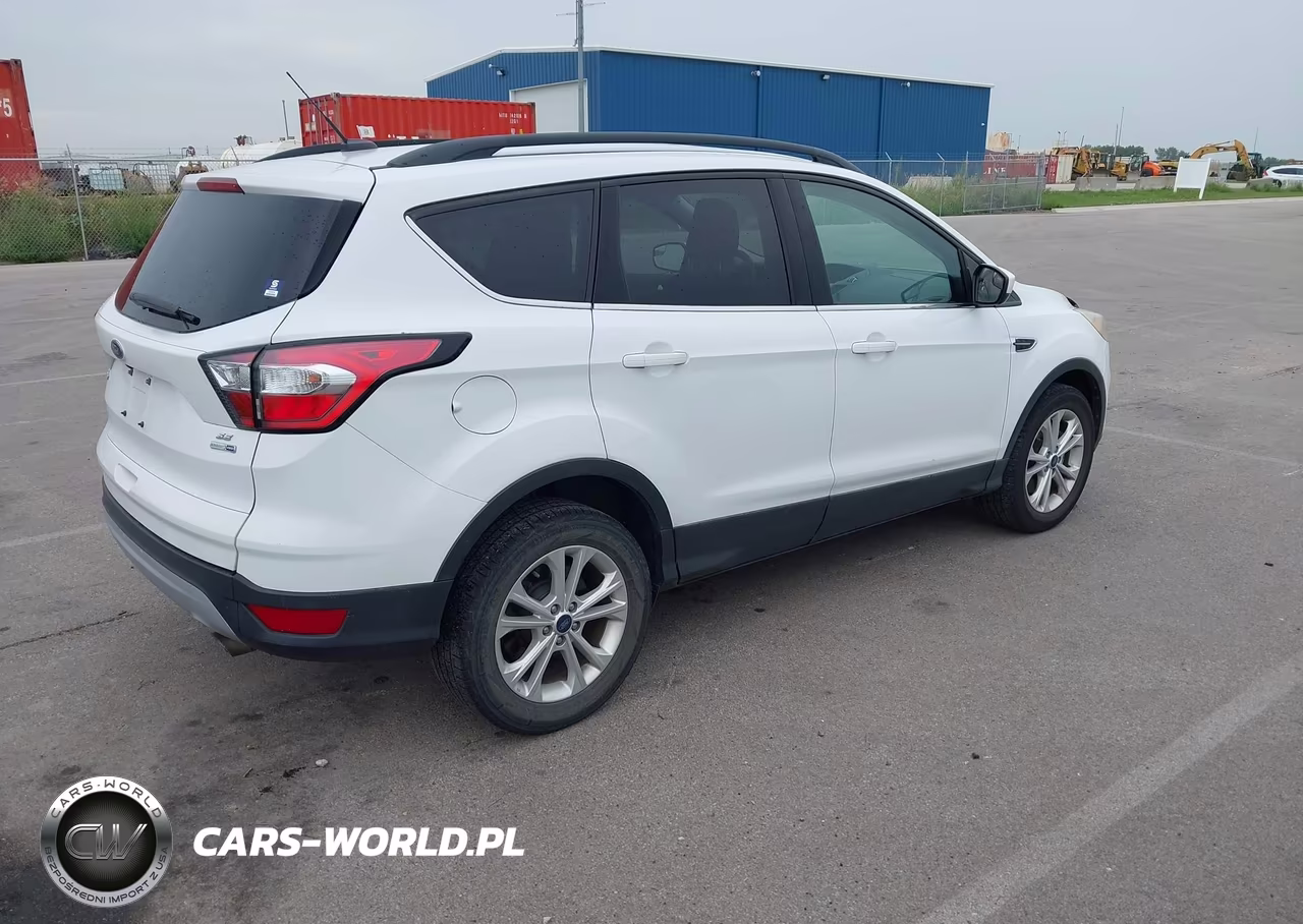 2018 Ford Escape Se VIN:1FMCU9GD3JUB73080 - 4