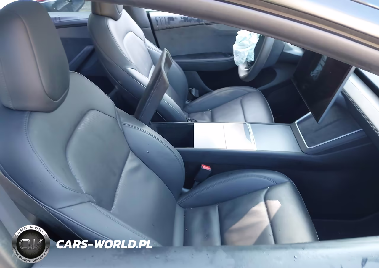 2026 Tesla Model Y All-Wheel Drive-Long Range Launch Series-Premium All-Wheel Drive VIN:7SAYGDEE9TF573238 - 5