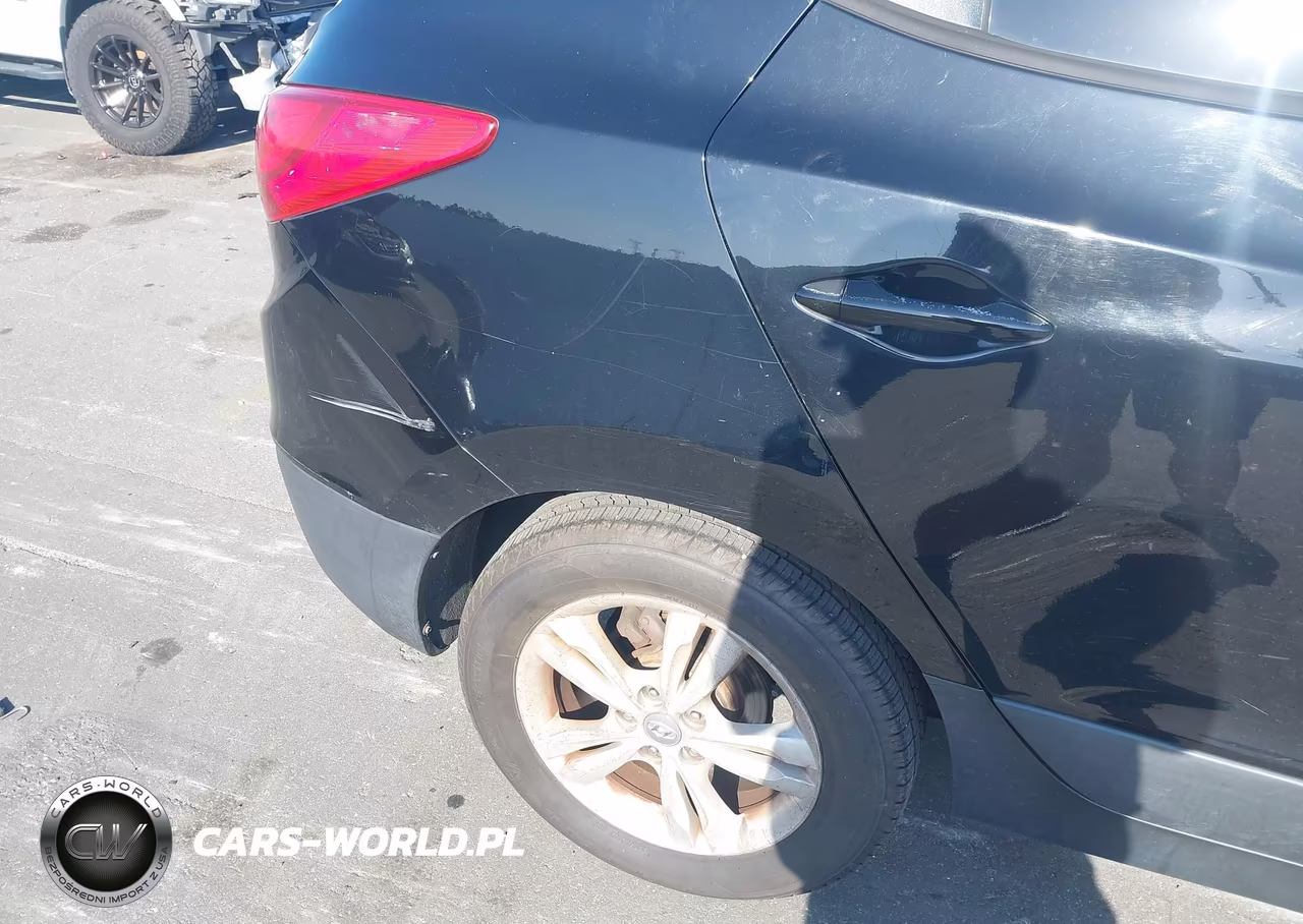 2012 Hyundai Tucson Gls VIN:KM8JU3AC8CU467839 - 6