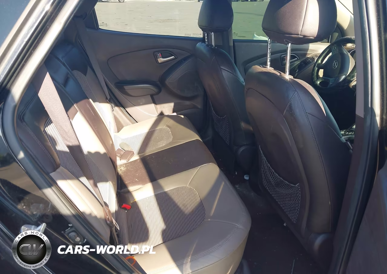 2012 Hyundai Tucson Gls VIN:KM8JU3AC8CU467839 - 8