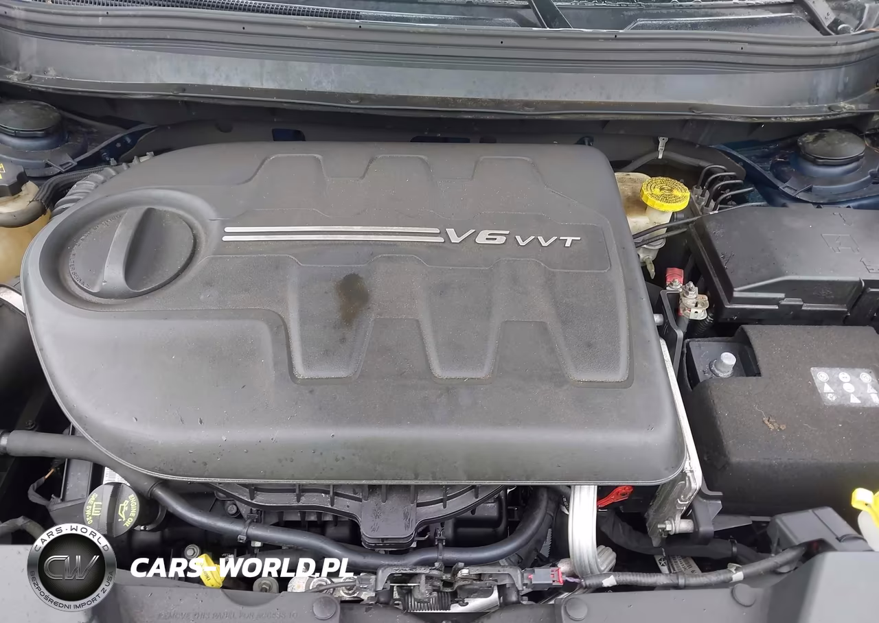 2015 Jeep Cherokee Limited VIN:1C4PJMDSXFW711077 - 10