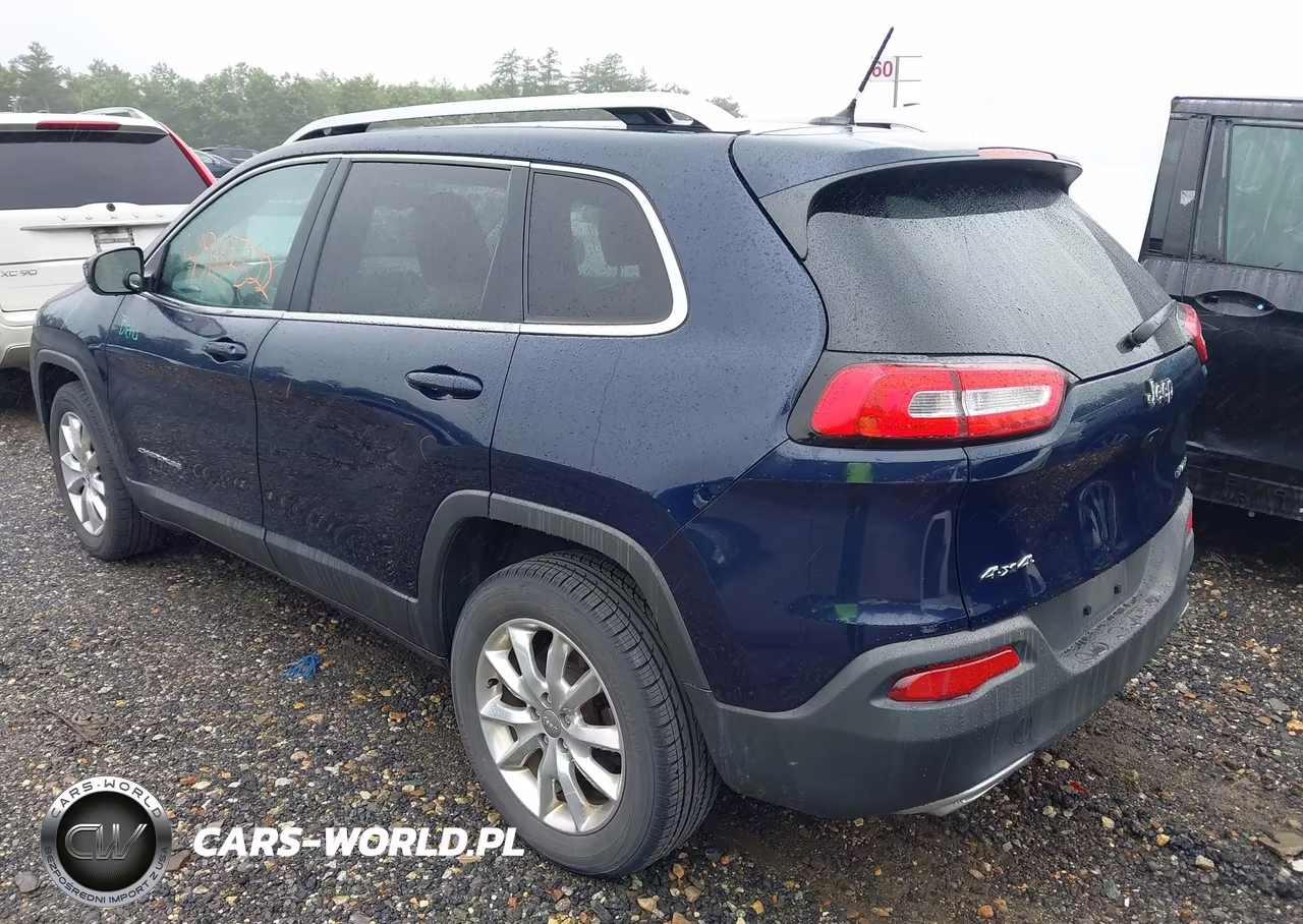 2015 Jeep Cherokee Limited VIN:1C4PJMDSXFW711077 - 3