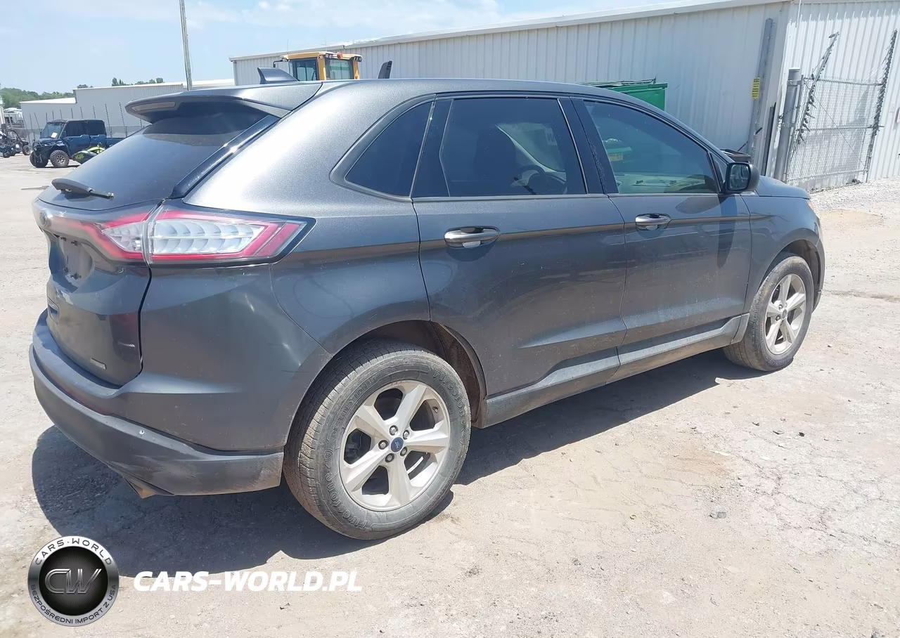 2018 Ford Edge Se VIN:2FMPK3G97JBB85917 - 4
