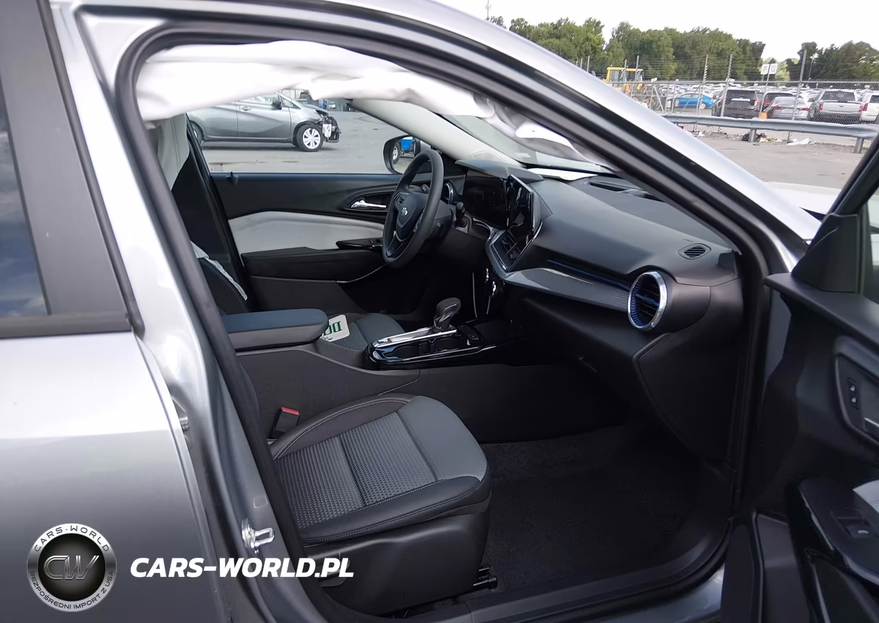 2026 Chevrolet Trax Fwd Lt VIN:KL77LHEPXTC125193 - 5