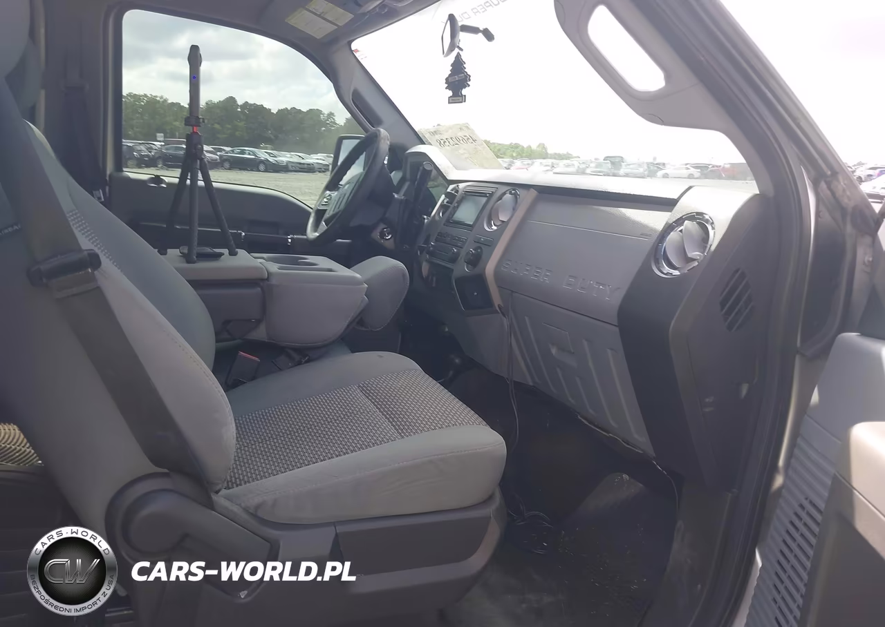 2012 Ford Super Duty F-250 Srw Xlt VIN:1FT7W2BT0CED18725 - 5