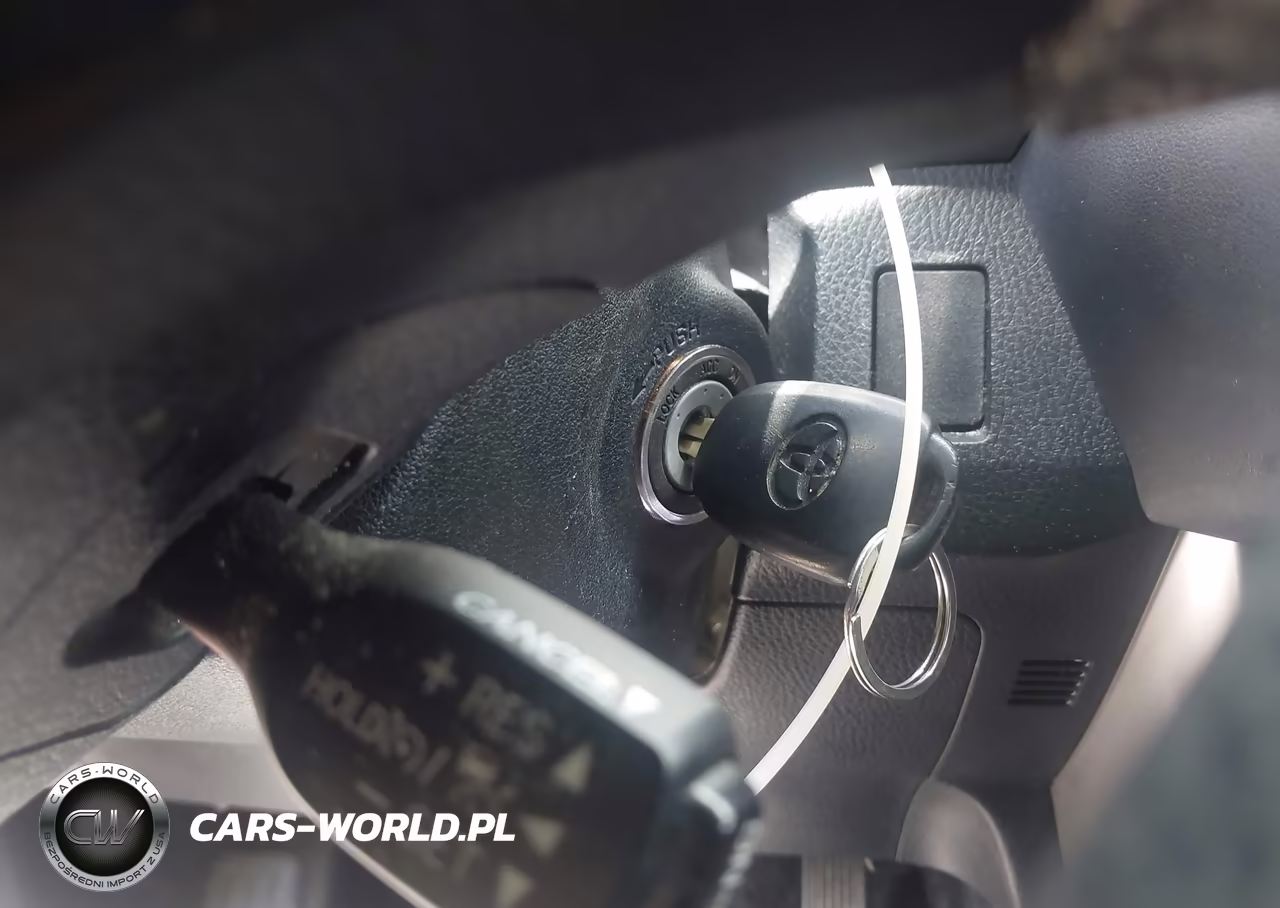 2017 Toyota Rav4 Le VIN:JTMZFREV6HJ117361 - 11