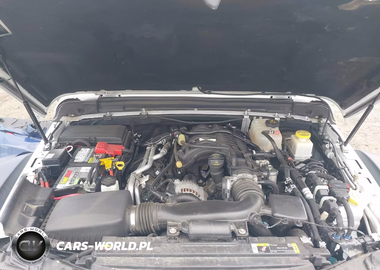 2022 Jeep Gladiator Rubicon 4X4 VIN:1C6JJTBG2NL167048 - 10