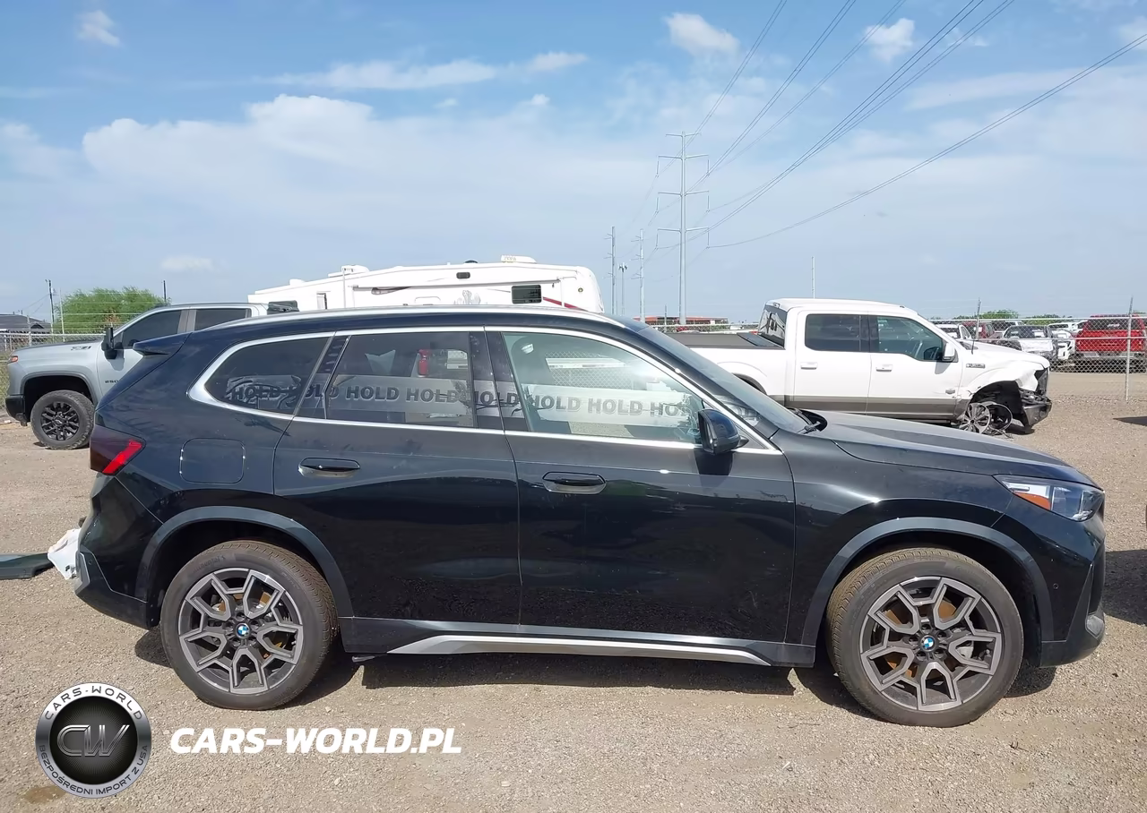 2026 BMW X1 xDrive28I VIN:WBX73EF02T5400663 - 14
