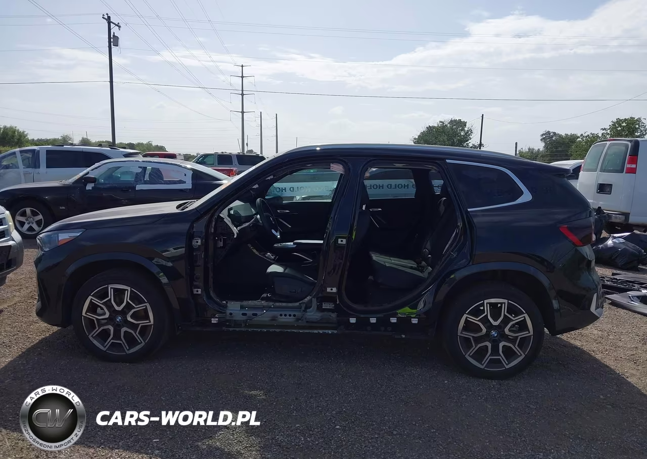 2026 BMW X1 xDrive28I VIN:WBX73EF02T5400663 - 15