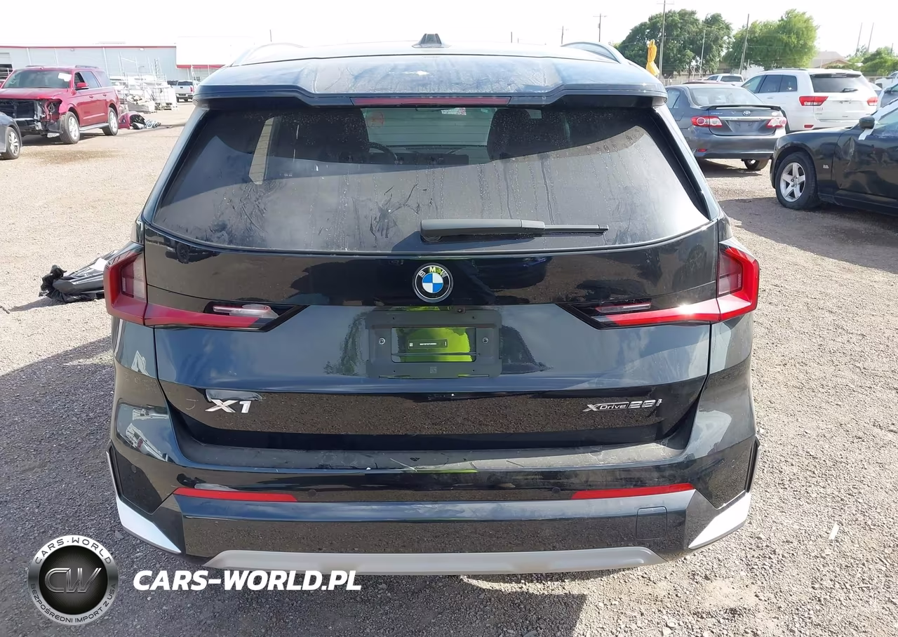 2026 BMW X1 xDrive28I VIN:WBX73EF02T5400663 - 17
