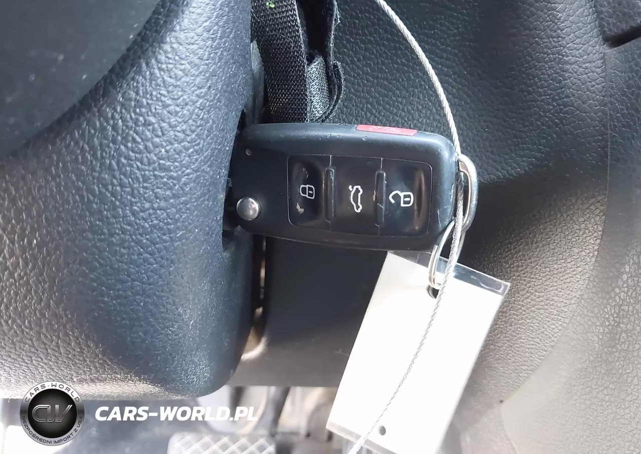 2012 Volkswagen Golf 2.5L 4-Door VIN:WVWDB7AJ4CW215250 - 11