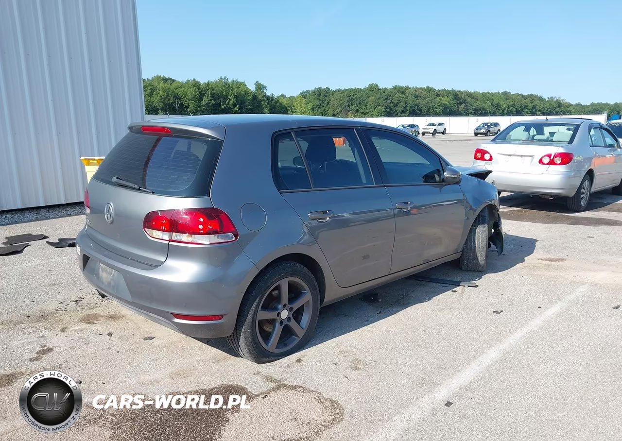 2012 Volkswagen Golf 2.5L 4-Door VIN:WVWDB7AJ4CW215250 - 4