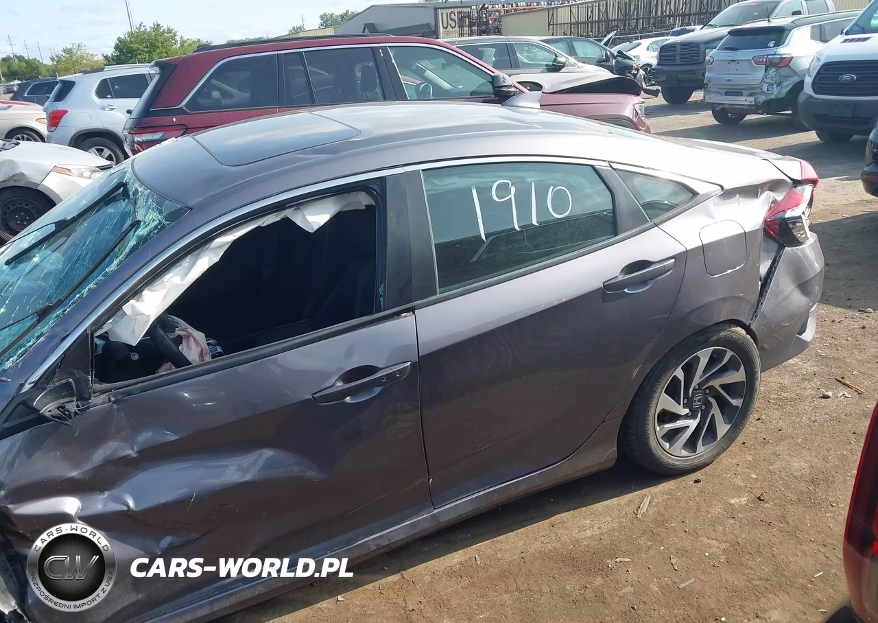 2017 Honda Civic Ex VIN:19XFC2F7XHE031910 - 18