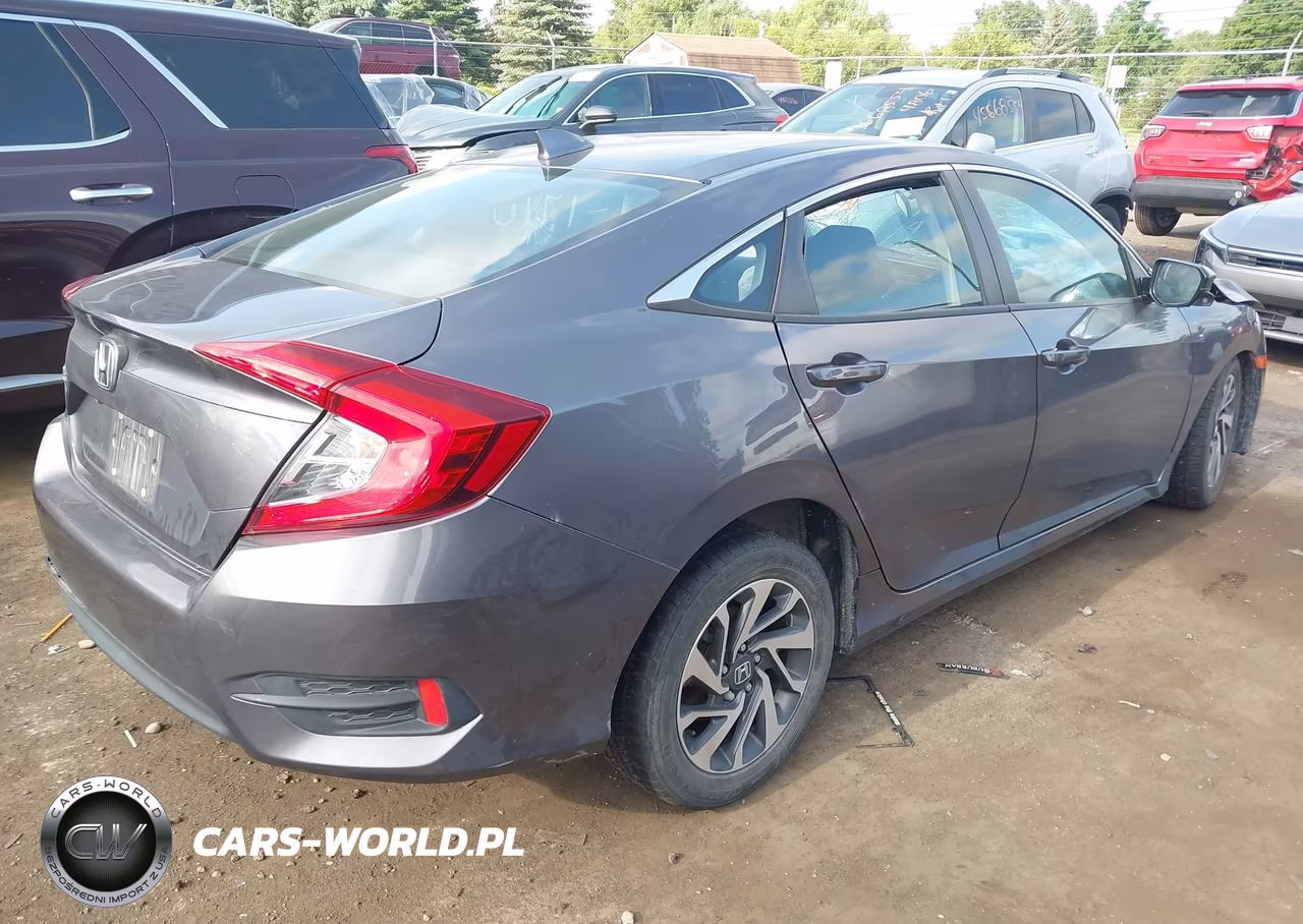 2017 Honda Civic Ex VIN:19XFC2F7XHE031910 - 4