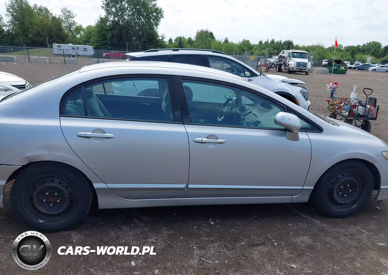 2010 Honda Civic Lx VIN:19XFA1F55AE086124 - 13