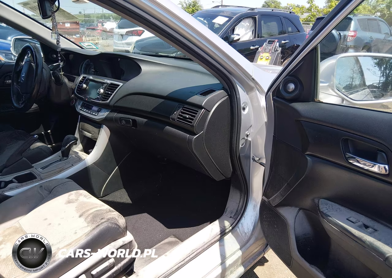 2015 Honda Accord Ex-L VIN:1HGCR2F8XFA174044 - 5
