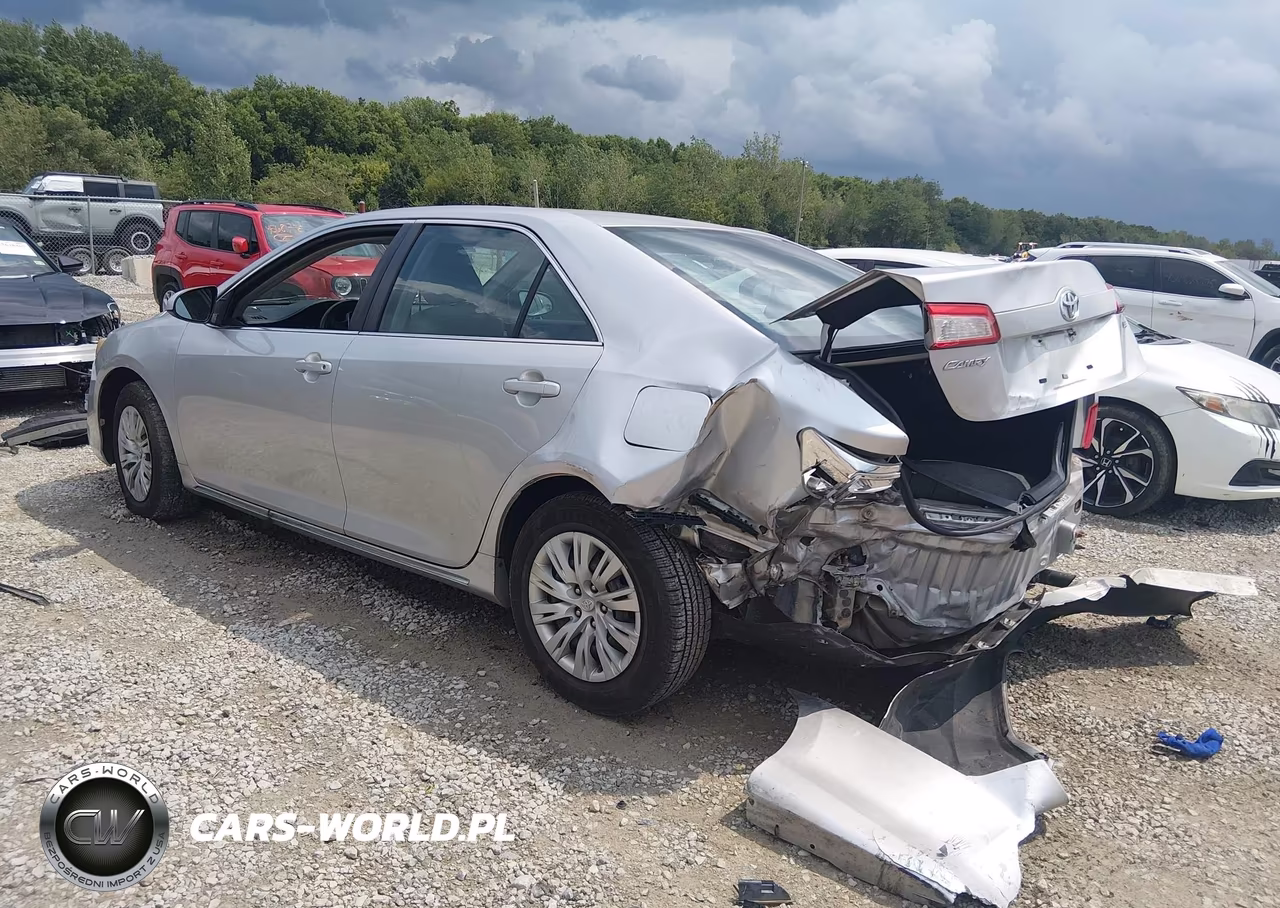 2012 Toyota Camry Le VIN:4T4BF1FK8CR210561 - 3