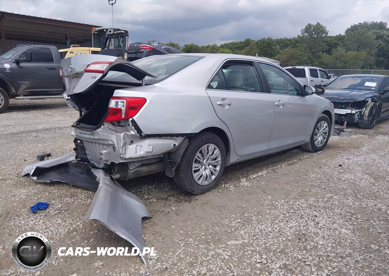 2012 Toyota Camry Le VIN:4T4BF1FK8CR210561 - 4