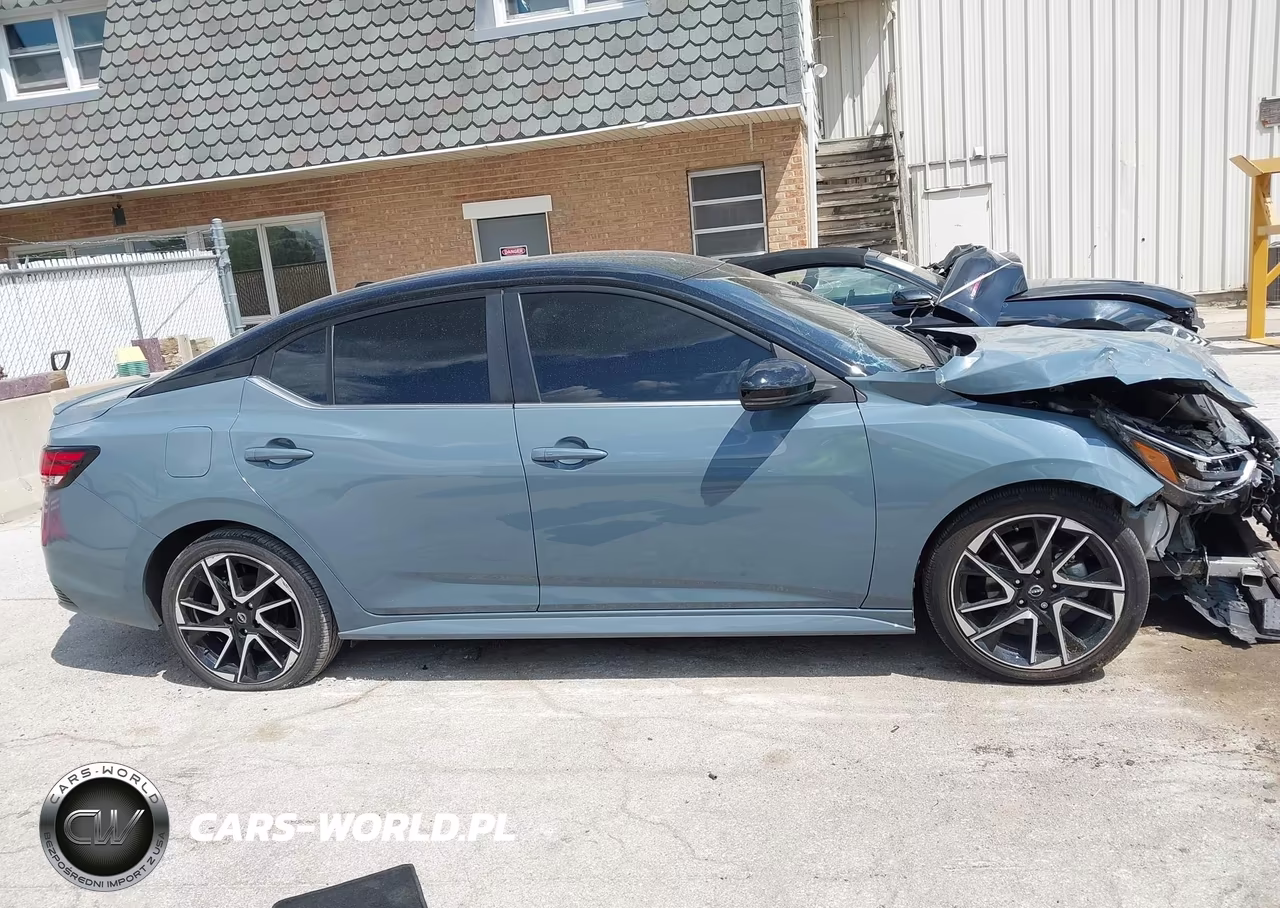 2025 Nissan Sentra Sr VIN:3N1AB8DV2SY319656 - 13