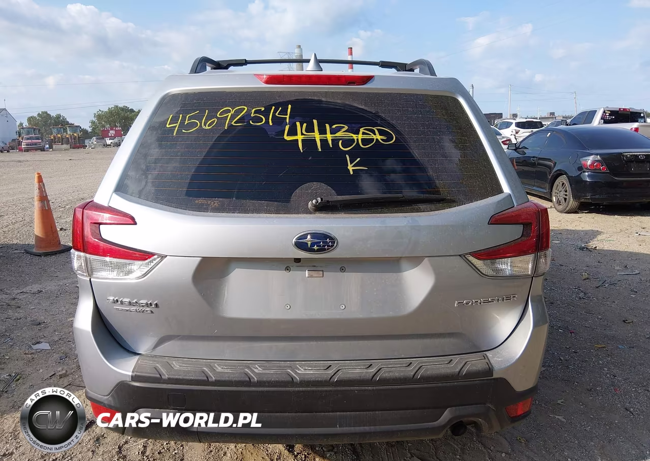 2019 Subaru Forester VIN:JF2SKACC6KH441300 - 17