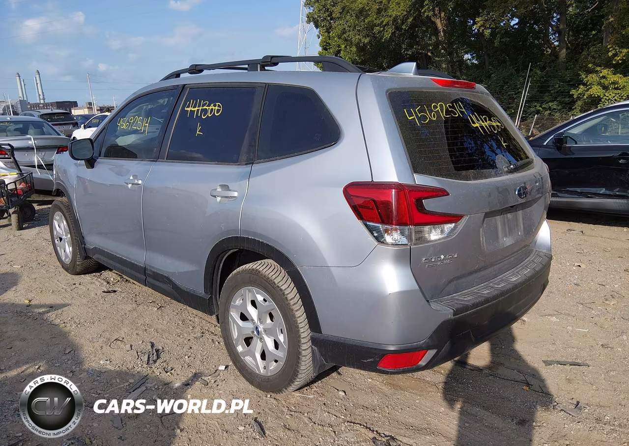 2019 Subaru Forester VIN:JF2SKACC6KH441300 - 3
