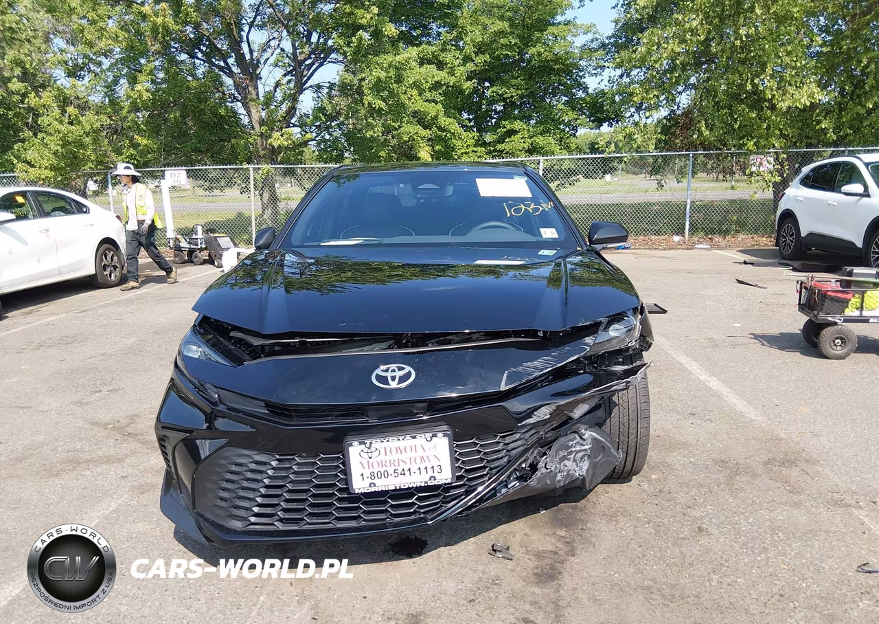 2026 Toyota Camry Se VIN:4T1DAACK6TU772383 - 12