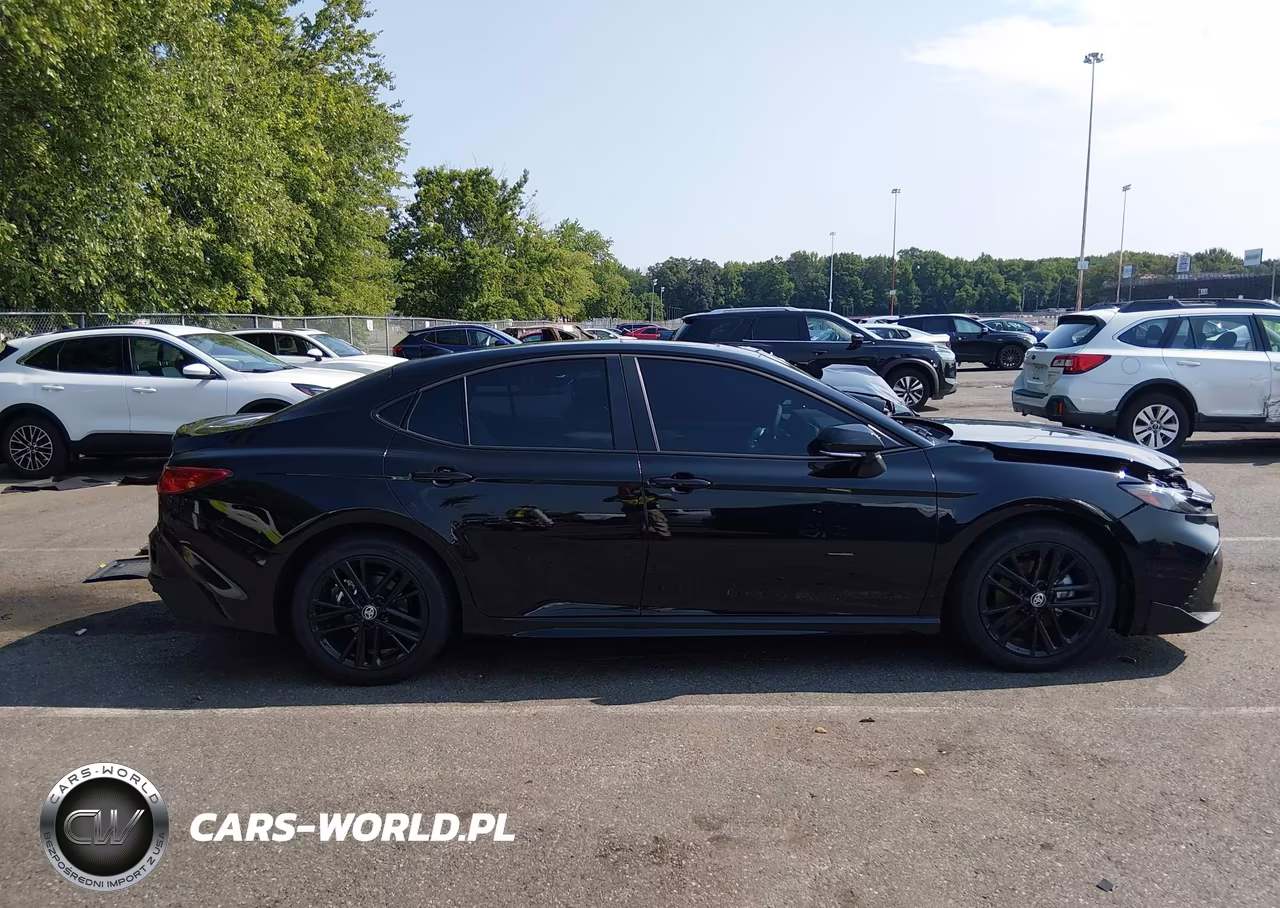 2026 Toyota Camry Se VIN:4T1DAACK6TU772383 - 13