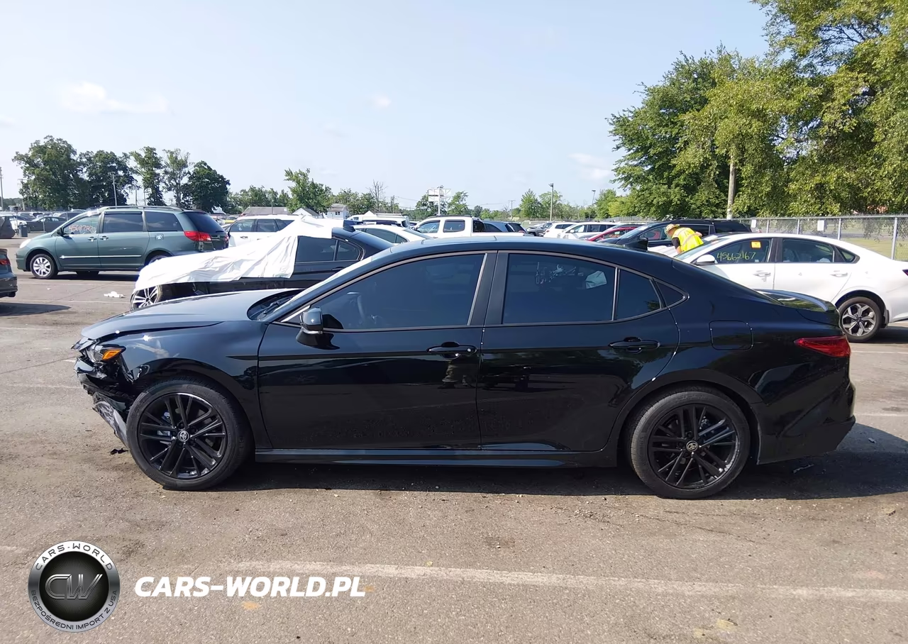 2026 Toyota Camry Se VIN:4T1DAACK6TU772383 - 14
