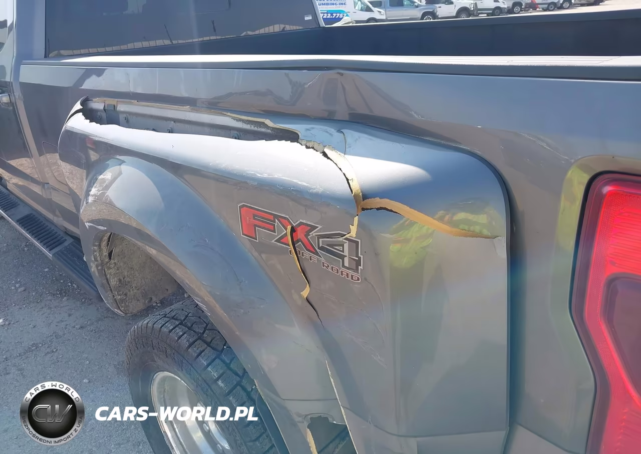 2022 Ford F-350 Lariat VIN:1FT8W3DT8NEC32394 - 16